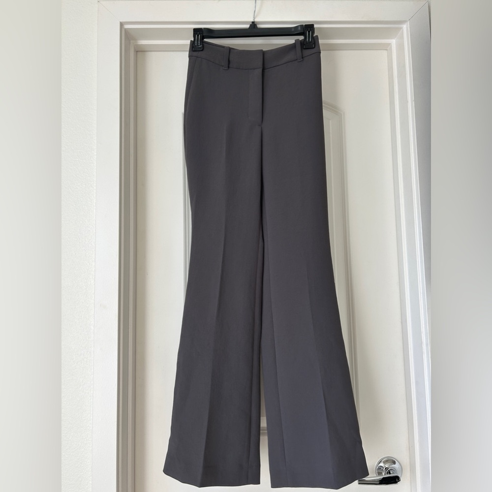 Aritzia, high waisted flare trousers, size 0 in grey.